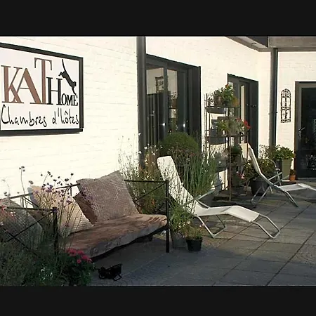 Kathome Bed & Breakfast 3*