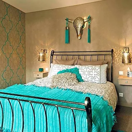 Bed & Breakfast Kathome 3*